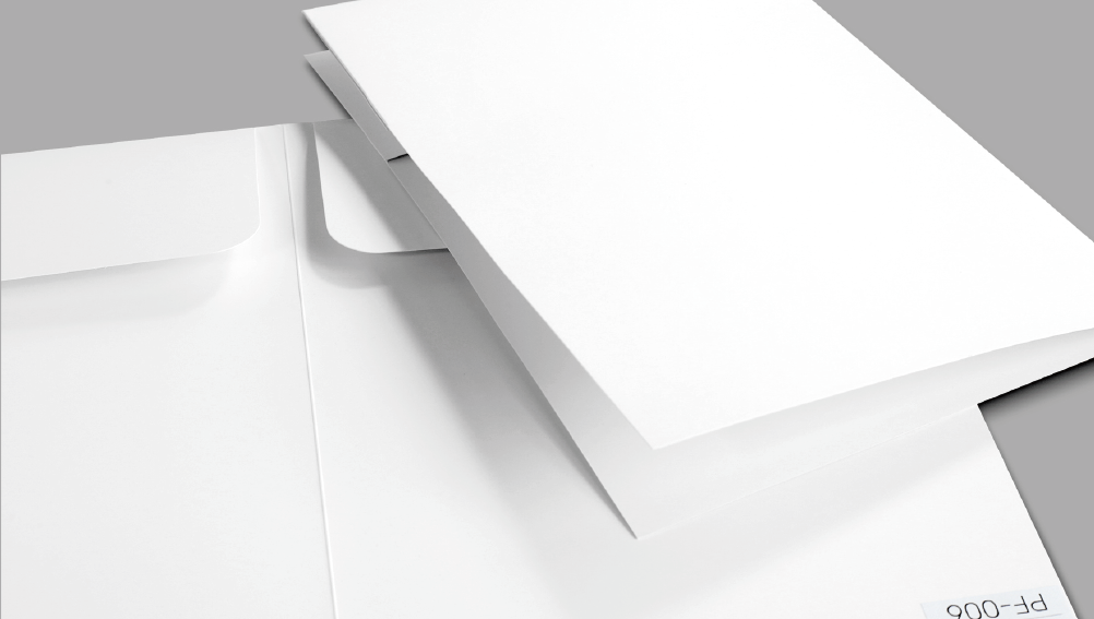 2 Pockets + 1 Slit 7 Image